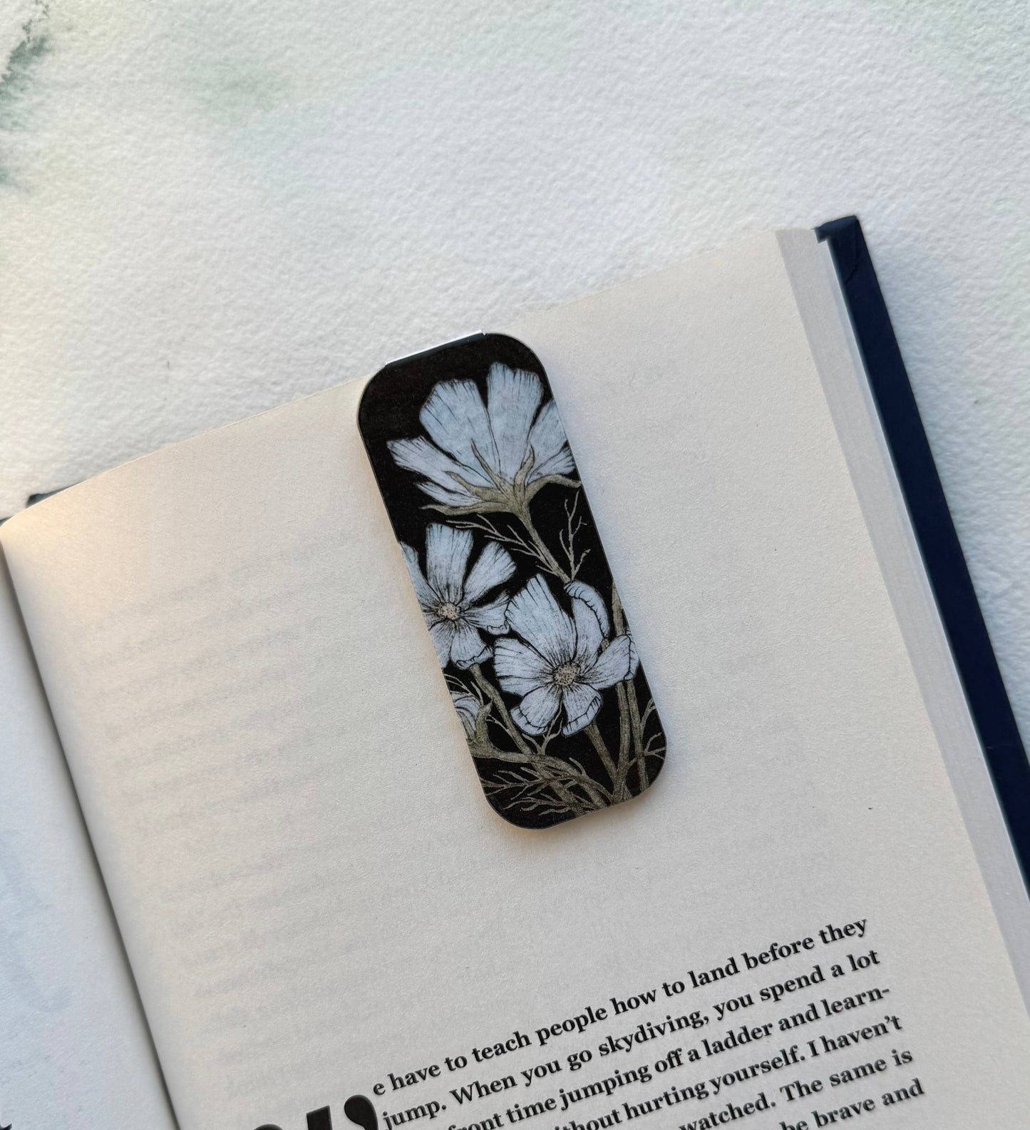 Signature Magnetic Bookmark Set